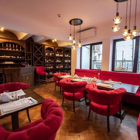 Ambasador Βουκουρέστι