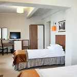 Ambasador 4* بوخارست