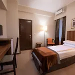 Ambasador 4* بوخارست