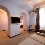 Ambasador Hotel 4*