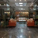 Ambasador فندق 4*
