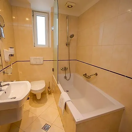 Ambasador 4* Bukarest