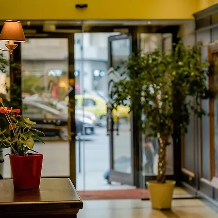 Ambasador מלון 4*