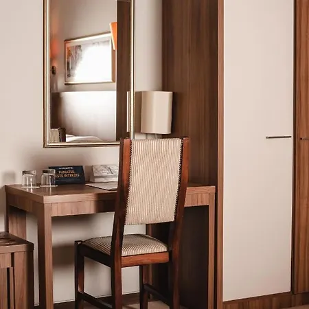 Otel Ambasador