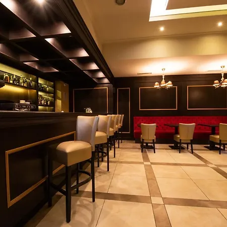 Ambasador 부쿠레슈티