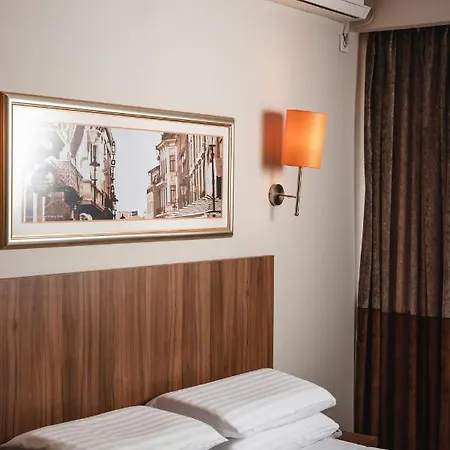 Szálloda Ambasador 4*